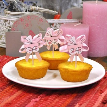 QUE CẮM CUPCAKE MỪNG SINH EM B&Eacute; - XE ĐẨY M&Agrave;U HỒNG (12 c&aacute;i)