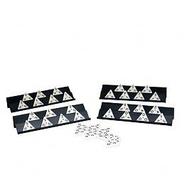 Triominos The Original Travel Tour Edition (Hộp Thiếc) (1 bộ)