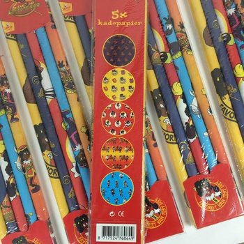 Set 5 Cuộn Giấy G&oacute;i Qu&agrave; 'De Club van Sinterklaas'