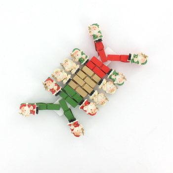 12 KẸP GỖ HÌNH ÔNG GIÀ NOEL (12 cái)