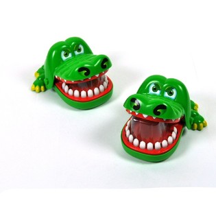 Đồ chơi c&aacute; sấu kh&aacute;m răng / C&aacute; sấu cắn tay (Bộ 6 c&aacute;i)