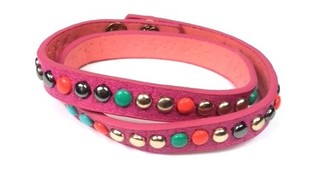 V&ograve;ng Tay Đ&iacute;nh Đinh T&aacute;n M&agrave;u Hồng Fuchsia (Phong C&aacute;ch Ibiza)