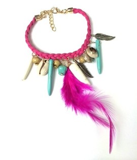 Vòng tay phong cách Ibiza màu hồng fuchsia với vỏ sò & răng (1 chiếc)