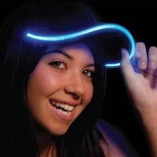 MŨ LƯỠI TRAI LED PHÁT SÁNG / MŨ TIỆC - MÀU: XANH (6 cái)