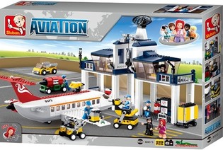 Xưởng Sửa Chữa Máy Bay Sluban Với Đài Kiểm Soát M38-B0373 (1 bộ)